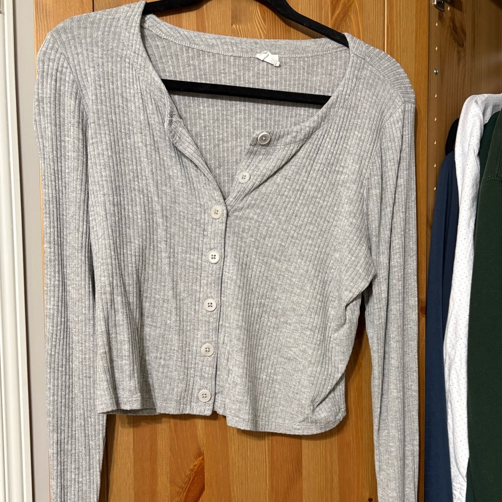 Aritzia Light Gray Ribbed Long Sleeve Top
